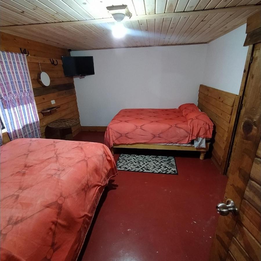 Habitaciones Estilo Cabana Las Herraduras Creel Eksteriør billede